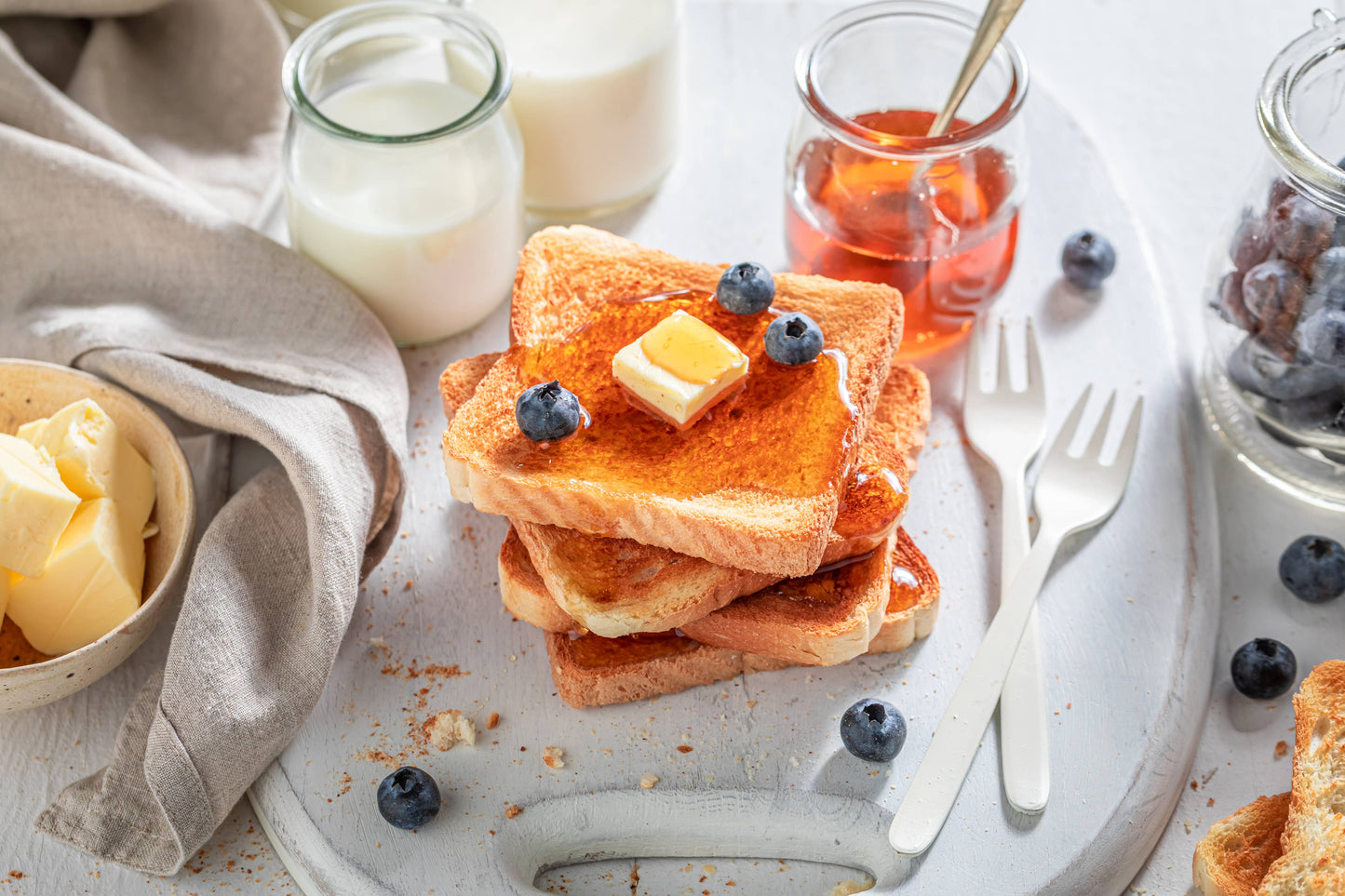 26 oz Farmhouse Jar Candle: Sunday Morning