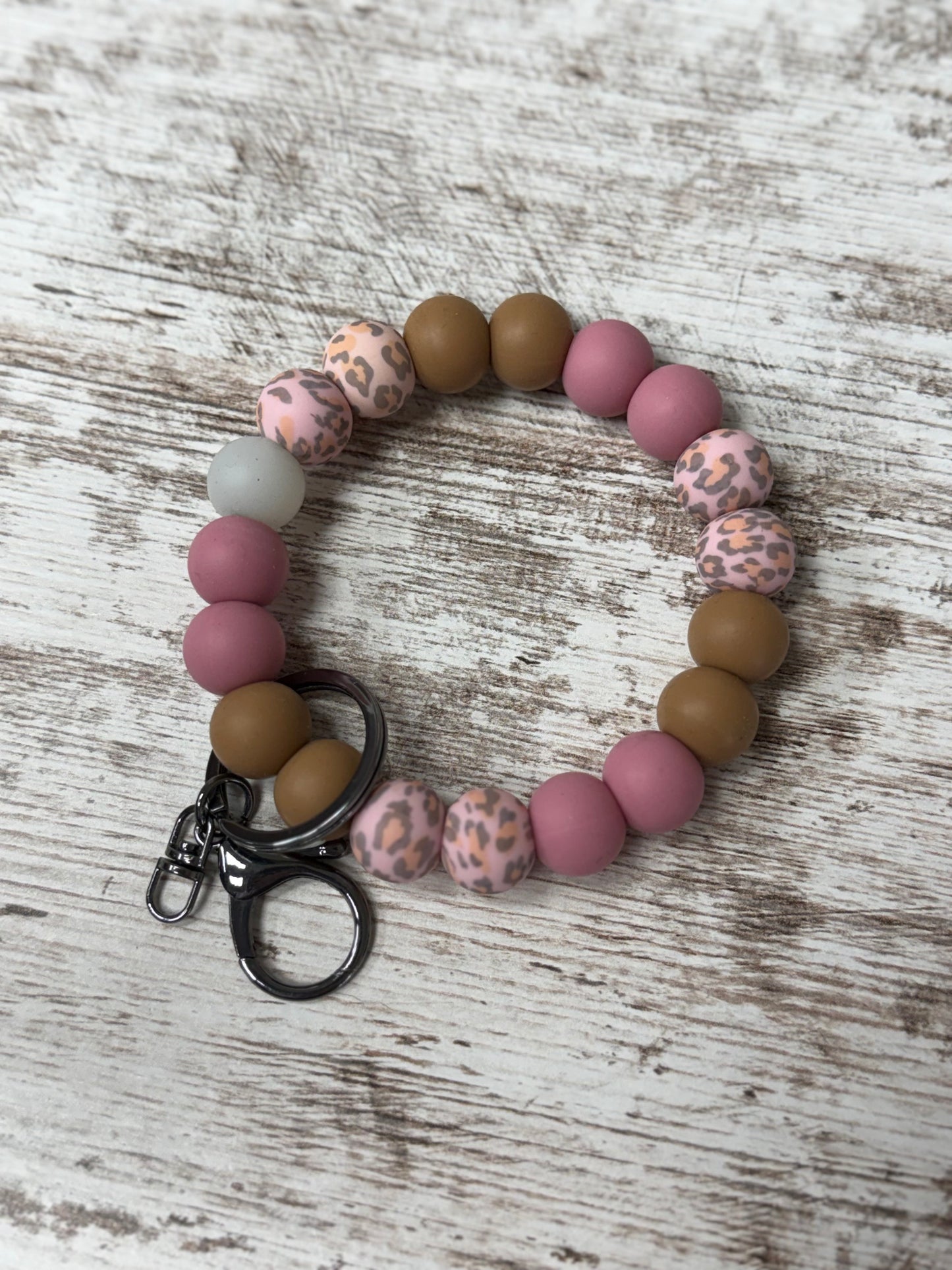 Silicone Beaded Wristlet Keychain – Stylish, Functional, and Fun!